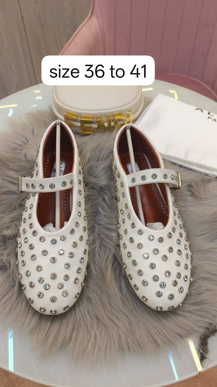 Alia

size 36 to 41

130 dhs🪙🌨️

Zain103
♥️♥️♥️