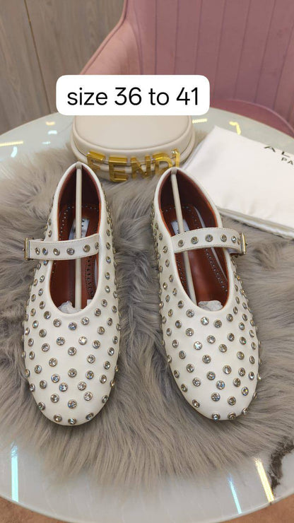 Alia

size 36 to 41

130 dhs🪙🌨️

Zain103
♥️♥️♥️