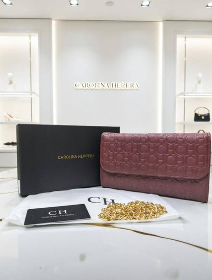 Aigner - CH
80 dhs💓
with box
Size:21*12*4

Zain07
♥️♥️♥️