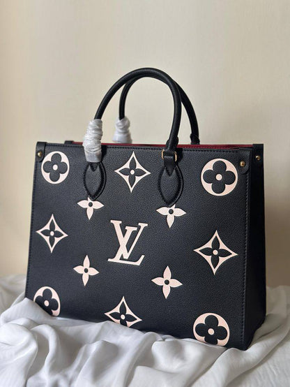 LV ON THE GO🌹
GOOD QUALITY 💯
90 dhs❣️

Zain28
♥️♥️♥️