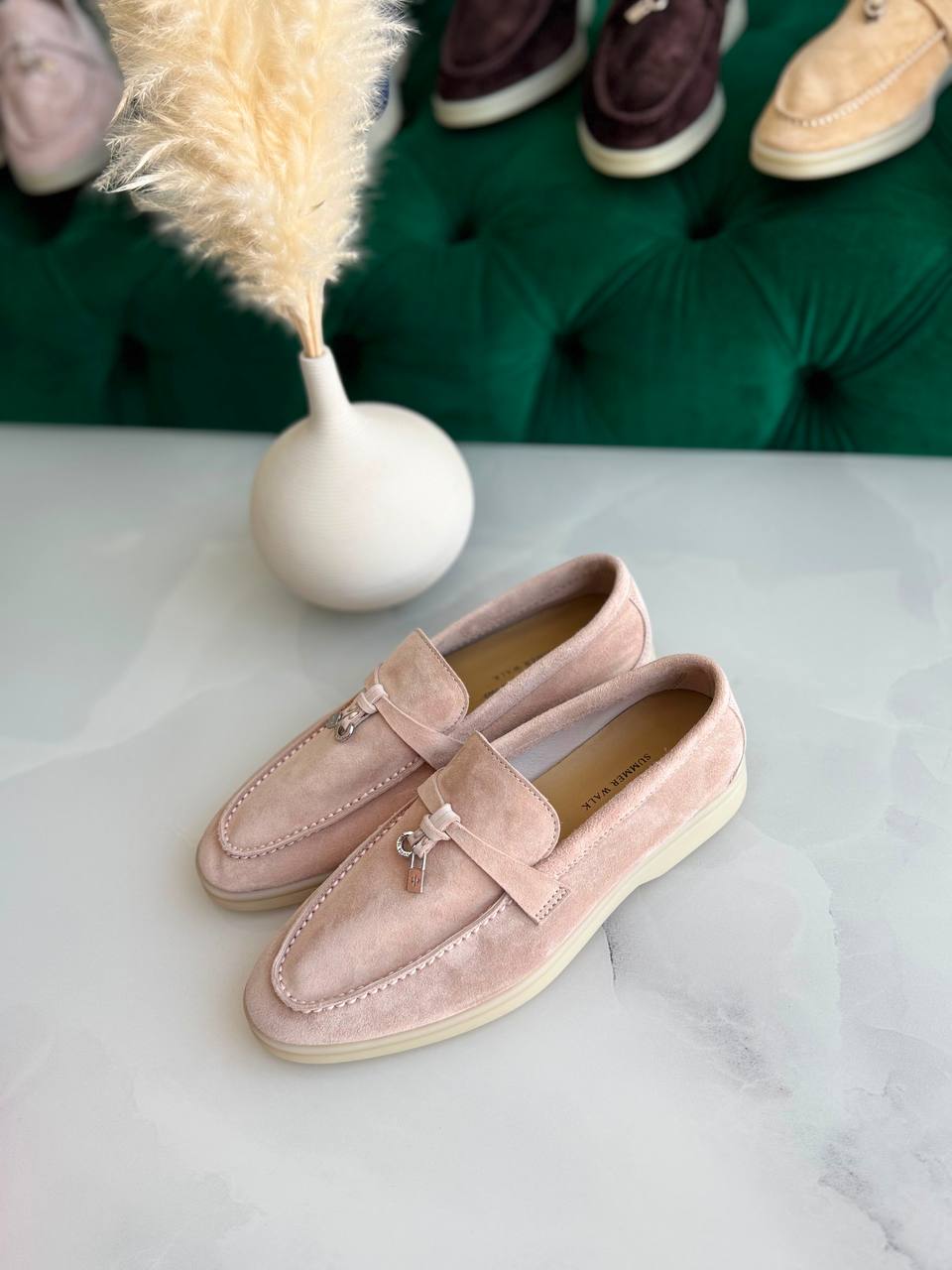 Loro Piana 
Vip quality 
Size:36 to 42
450 dhs🇦🇪🇦🇪

Zain113
♥️♥️♥️