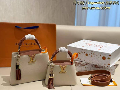 LV 
Master💓💓
    27cm 320 dhs🇦🇪🇦🇪
    21cm 300 dhs🇦🇪🇦🇪
💼 Good Quality 💼

Zain131
♥️♥️♥️