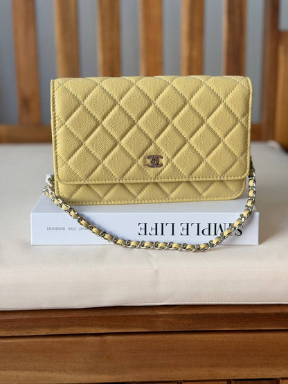 CHANEL 
Super Master Quality ⚡️
Original Packing 🎁
Size 19CM📏

For Price 👇 WhatsApp✅
0568585901 
0507557372
0552275751 Owner Zain 👌

Zain321
♥️♥️♥️