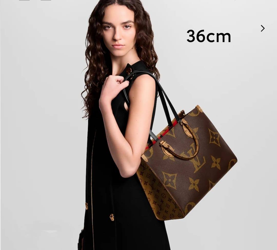 LV
95 dhs❤️   36cm
105 dhs❤️   41cm
Two size

Zain26
♥️♥️♥️