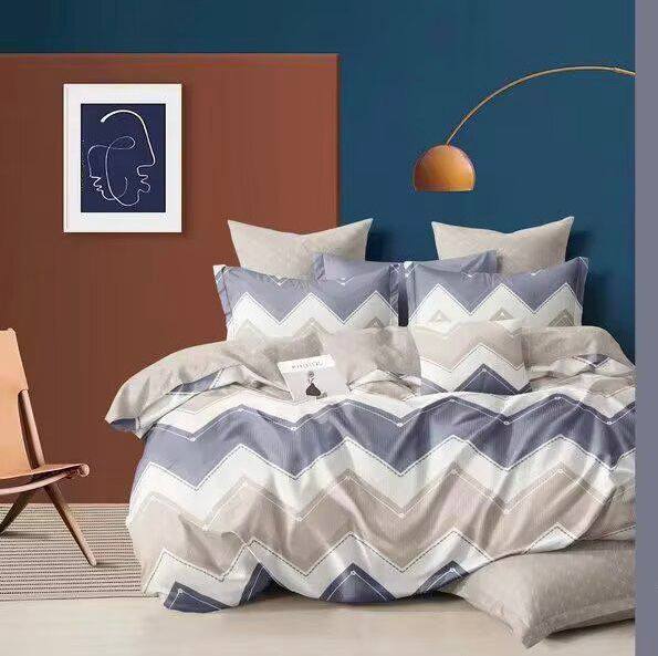 Comfort set
Single 4pcs set
1 comfort 
1 bedsheets 
2 pillowcases 
100 dhs🪙💕

Zain99
♥️♥️♥️