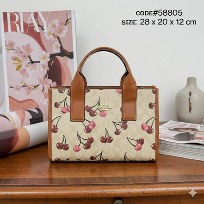 COACH ᴏɴ ᴛʜᴇ ɢᴏ
ᴍɪɴɪ ᴛᴏᴛᴇʙᴀɢ CHERRY ᴘʀɪɴᴛ
ᴢɪᴘᴘᴇʀ ᴛʏᴘᴇ
ᴡɪᴛʜ ʟᴏɴɢ ʙᴇʟᴛ sᴛʀᴀᴘ
sɪᴢᴇ : 28 cm

65 dhs💓

Zain31
♥️♥️♥️