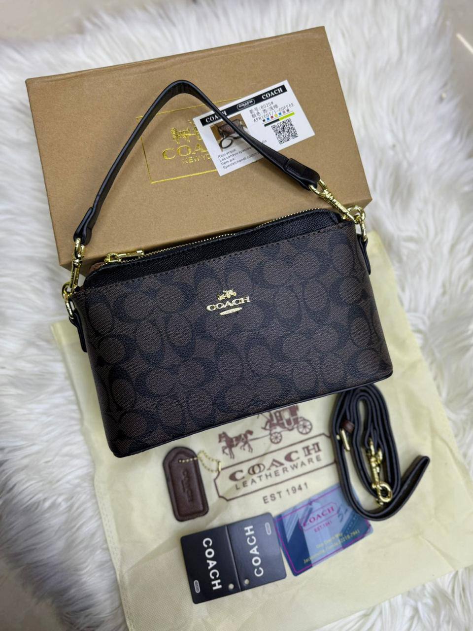 🌈 Coach 2 Straps
1️⃣ First quality +🎁
Size : 25 * 15 * 9 cm
85 dhs🌺
with box 🎁

Zain115
♥️♥️♥️
