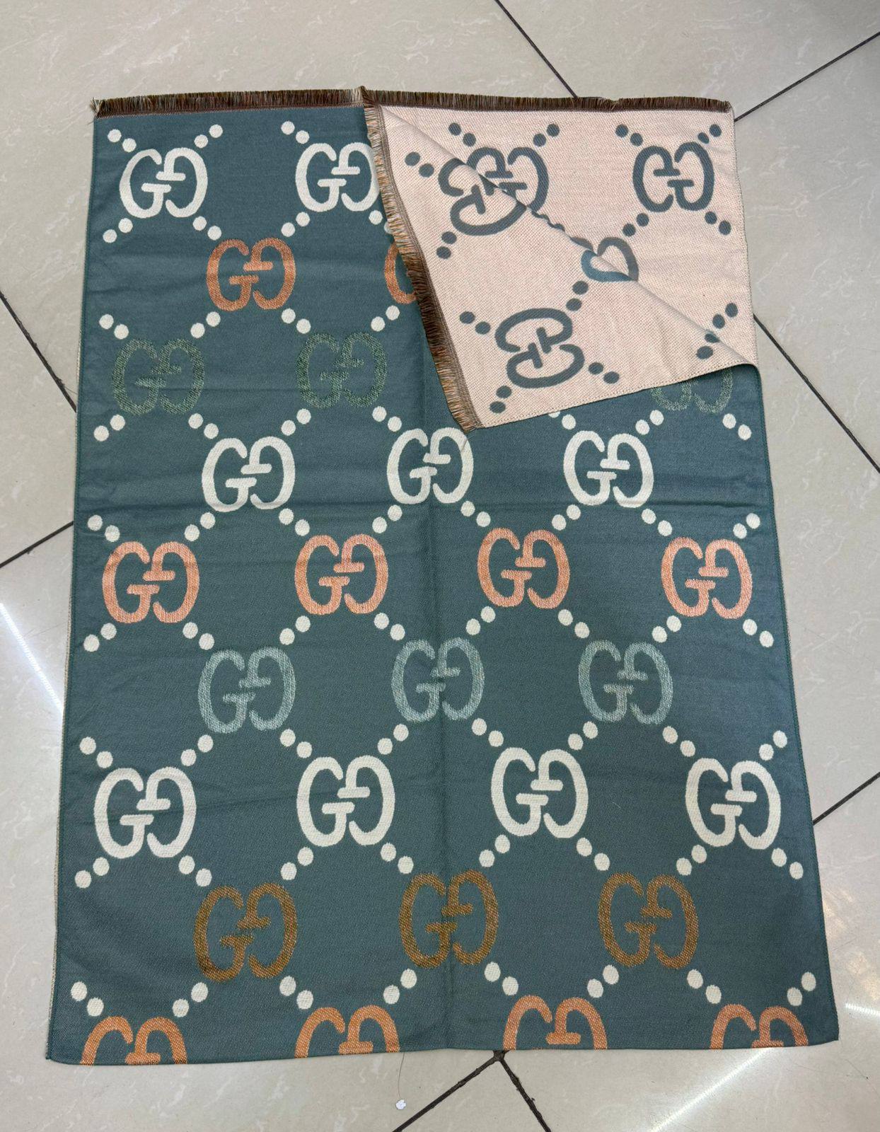 Winter scarf 
45 dhs🪙🌨️

Zain93
♥️♥️♥️