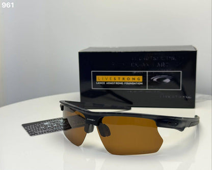 Sunglasses 

65 dhs🇦🇪🇦🇪🇦🇪

Zain182
♥️♥️♥️