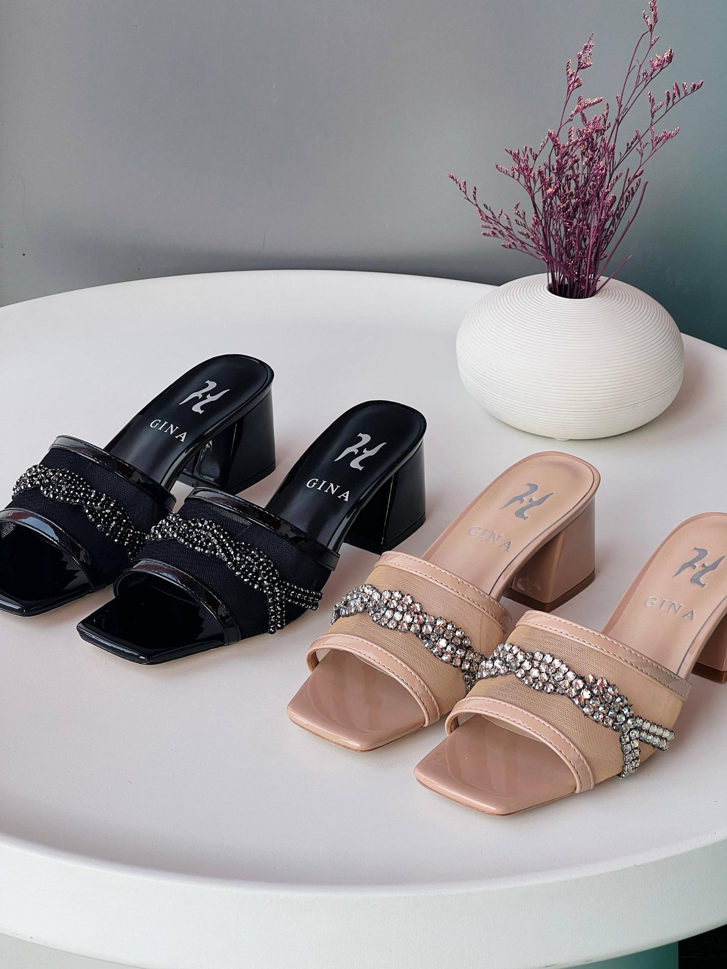 New Gina
36_41
Super high quality* 
450 dhs💚

Zain176
♥️♥️♥️