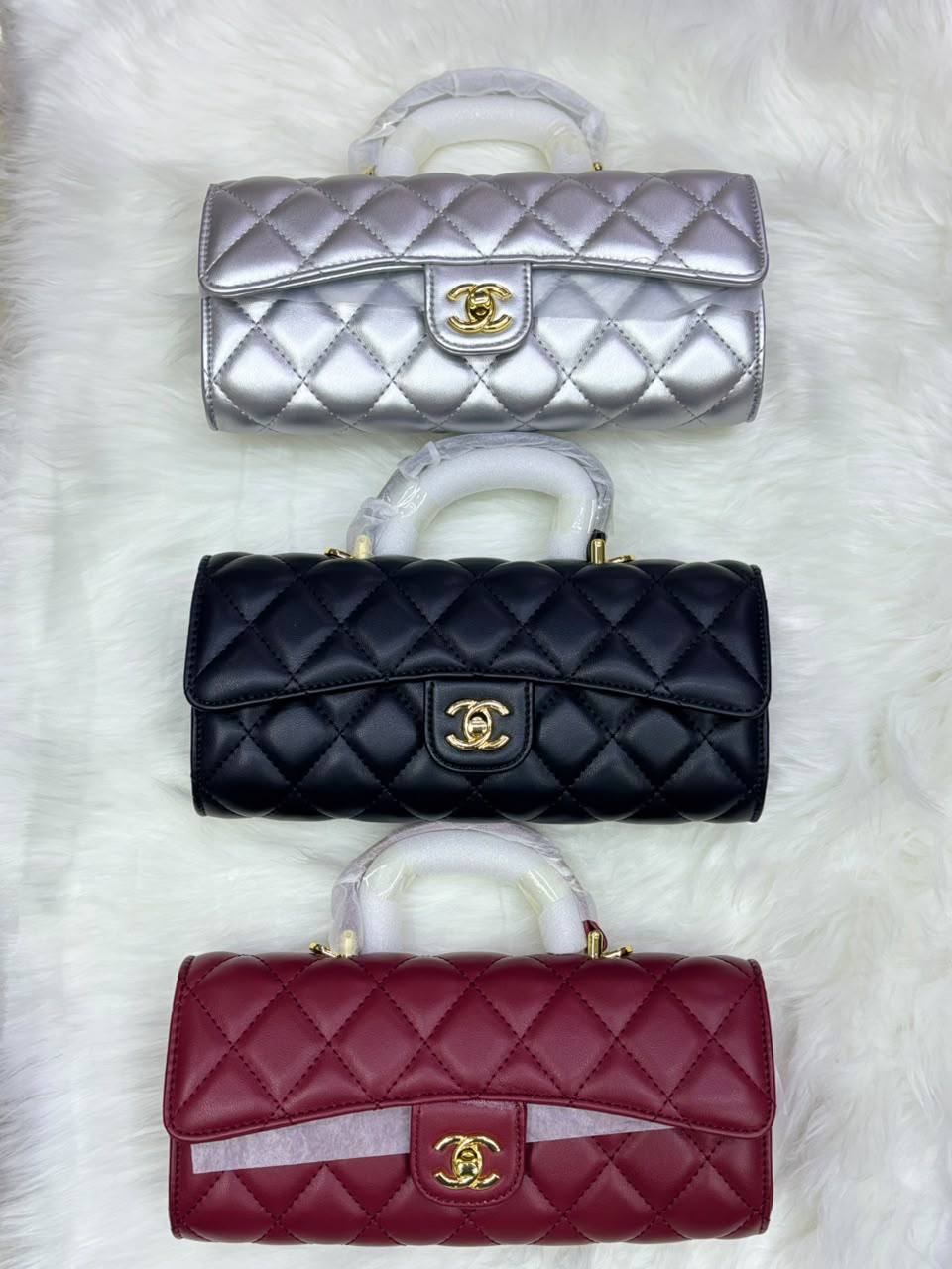 Chanel    

Size  25cm

📦Withbox
100 dhs🇦🇪🇦🇪🇦🇪

Zain04
♥️♥️♥️