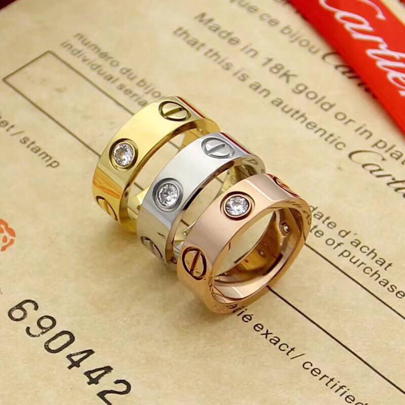CARTIER RING
MASTER
40 dhs🇦🇪🇦🇪

WITH BOX AND PAPER BAG
SIZE AVAILABLE

Zain89
♥️♥️♥️