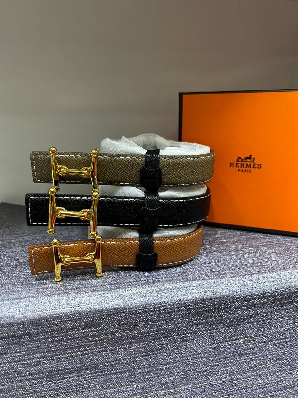 Belts
Leather 
60 dhs💛

Zain190
♥️♥️♥️