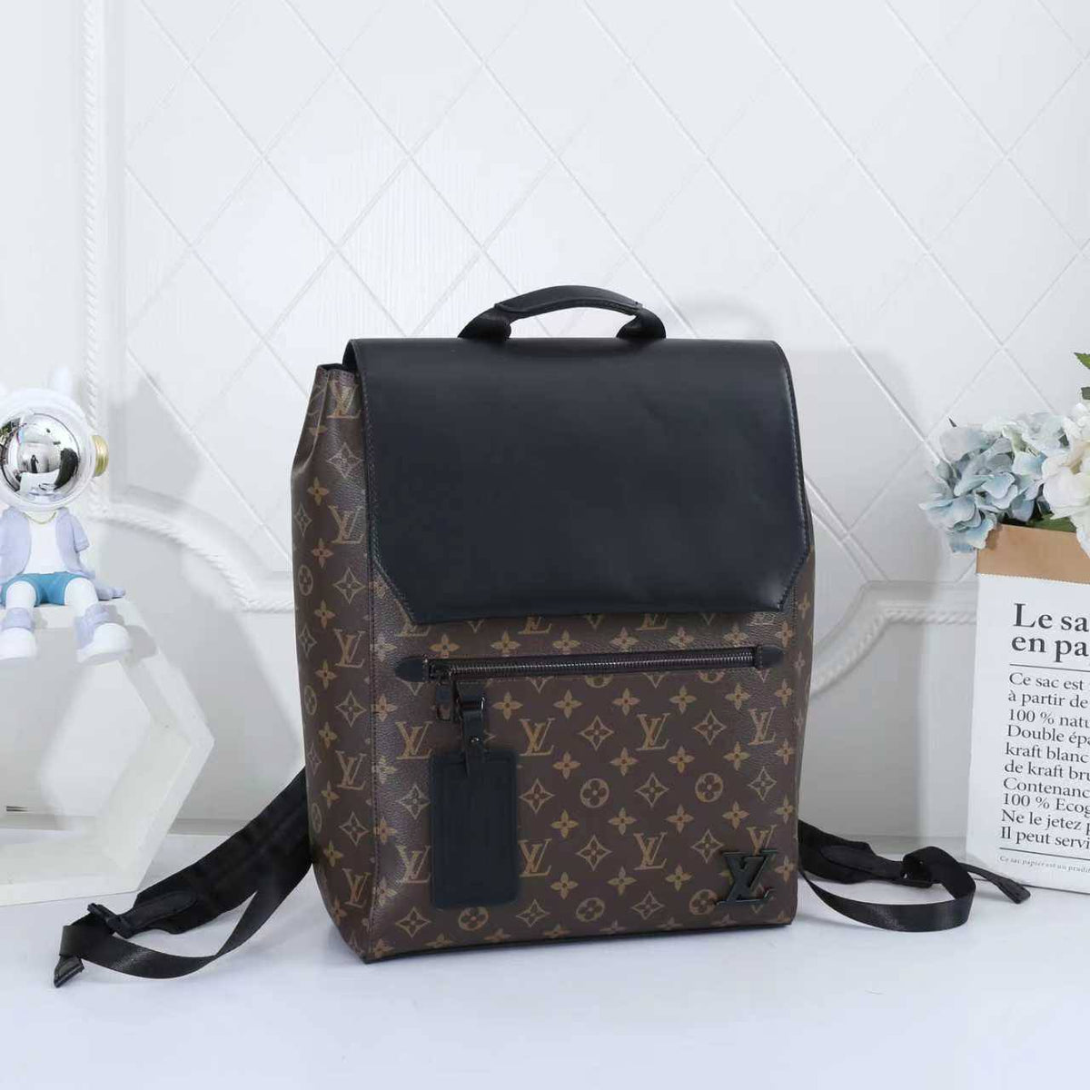 LV

Best quality 
without box
120 dhs🇦🇪🇦🇪

size 30CM

Zain290
♥️♥️♥️