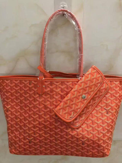 Goyard
85 dhs❤️

Zain143
♥️♥️♥️