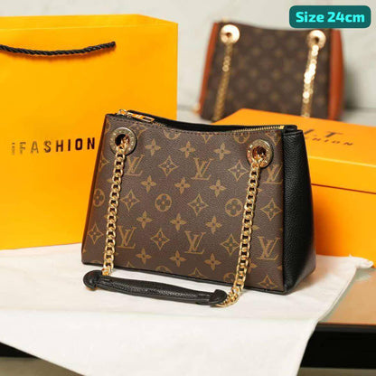 LV

Best quality

With box’s
🎁🎁🎁

110 dhs💓
size 24cm

Zain158
♥️♥️♥️