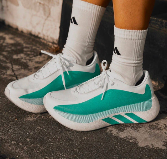 adidas Hyper Boost Edge
White EQT Green ，
Size 36-45 ，
230 dhs💛

Zain18
♥️♥️♥️