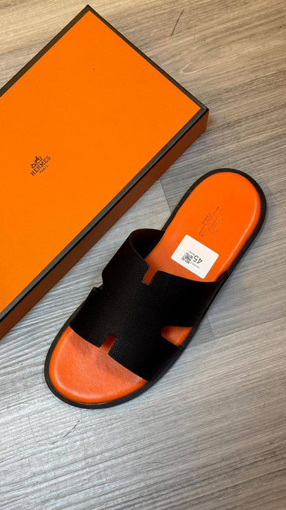 Hermes
size 40 TO 45 
110 dhs🇦🇪

Zain183
♥️♥️♥️