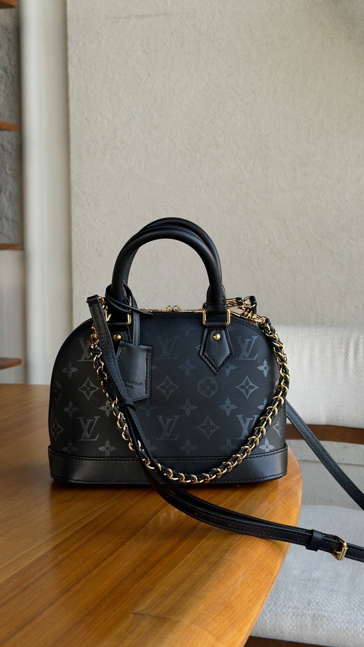 New collection ⚜️
LV 🧡
VIP quality 💎
Alma BB ✨
Size : 23.5 cm
For Price 👇 WhatsApp✅
0568585901 
0507557372
0552275751 Owner Zain 👌

Zain336
♥️♥️♥️