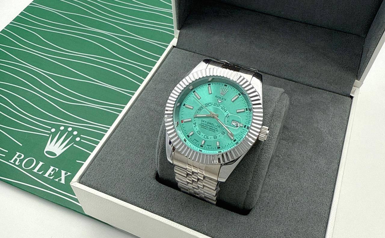 Rolex
New men’s watch 
60 dhs🪙🌨️

Zain45
♥️♥️♥️