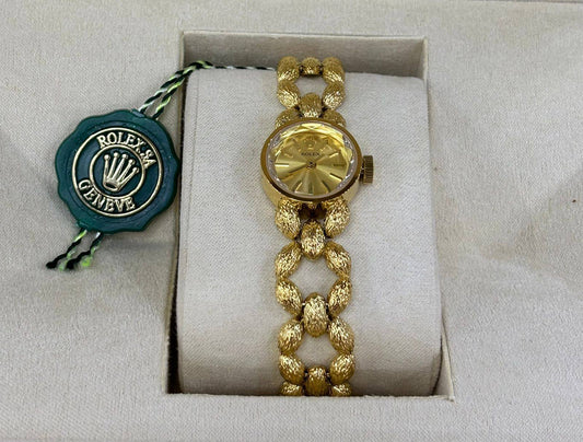 Rolex
Women ... ……23mm---🌹🌹🌹

290 dhs💓

Zain108
♥️♥️♥️
