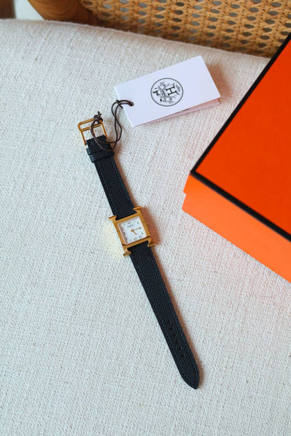 Hermes 🍊
Heure H watch
Mini (21 mm)
Quartz 🔋 
VIP Quality 🎩
For Price 👇 WhatsApp✅
0568585901 
0507557372
0552275751 Owner Zain 👌

Zain236
♥️♥️♥️
