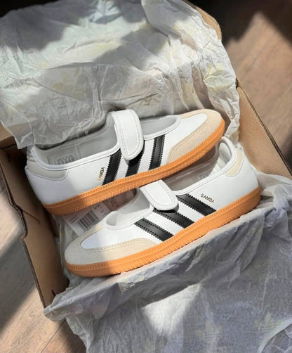 adidas Samba Jane White Black Gum ，
Size 36-41 ，
200 dhs🇦🇪🇦🇪

Zain18
♥️♥️♥️