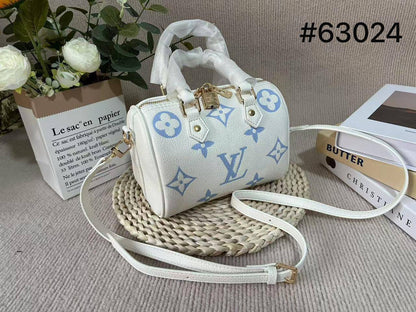LV sᴘᴇᴇᴅʏ 
ᴘᴀᴅʟᴏᴄᴋ/ʟᴏɴɢsᴛʀᴀᴘ
ᴡɪᴛʜʙᴏx
🎁🎁🎁

ʟᴇᴀᴛʜᴇʀ/ɢᴀᴍᴏsᴀ
sɪᴢᴇ:20ᴄᴍ
85 dhs✅

Zain56
♥️♥️♥️