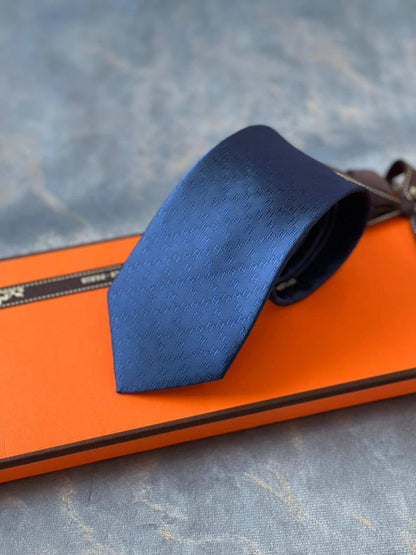 *Tie*
*Master quality*
180 dhs🪙💕

Zain179
♥️♥️♥️