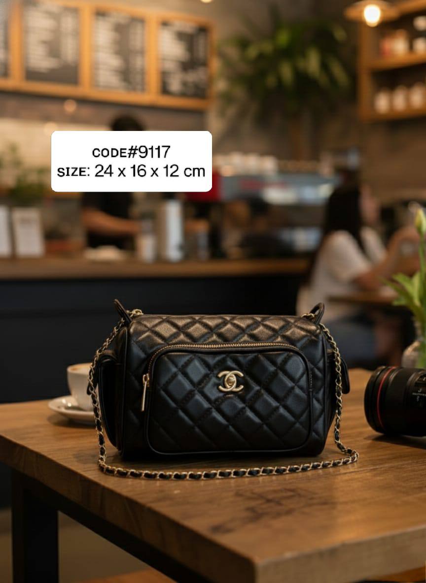 CHANEL ᴄᴀᴍᴇʀᴀ ᴄᴀsᴇ
CROSS BODY BAG
ǫᴜɪʟᴛᴇᴅ ʟᴇᴀᴛʜᴇʀ ᴍᴀᴛᴇʀɪᴀʟ
ᴄʜᴀɪɴ sʜᴏᴜʟᴅᴇʀ ʙᴀɢ

sɪᴢᴇ : 24 cm
ᴡɪᴛʜ BOX
🎁🎁🎁

70 dhs🪙🌨️

Zain31
♥️♥️♥️