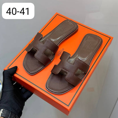NEW CAME 
HERMES 
GOOD QUALITY 
85 dhs🪙💕
Size 36 TO 41

Zain40
♥️♥️♥️
