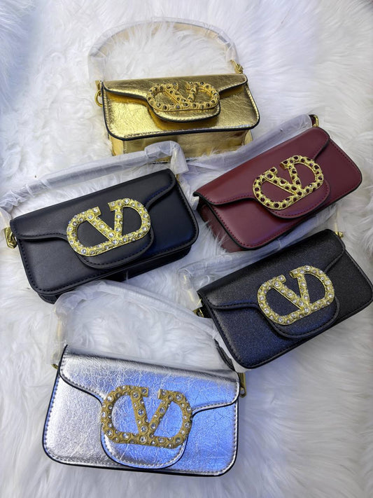 Valentino

100 dhs 

Zain158
♥️♥️