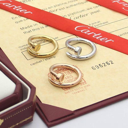 RINGS 
MASTER✨💫
40 DHS✅EACH 
WITH BOX AND PAPER BAG🛍️🎁
SIZES AVAILABLE

Zain89
♥️♥️♥️