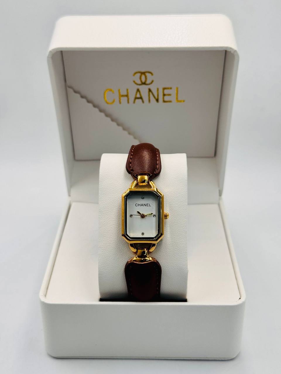 CHANEL  Ladies*🤩🤩
60 dhs🇦🇪

Zain08
♥️♥️♥️
