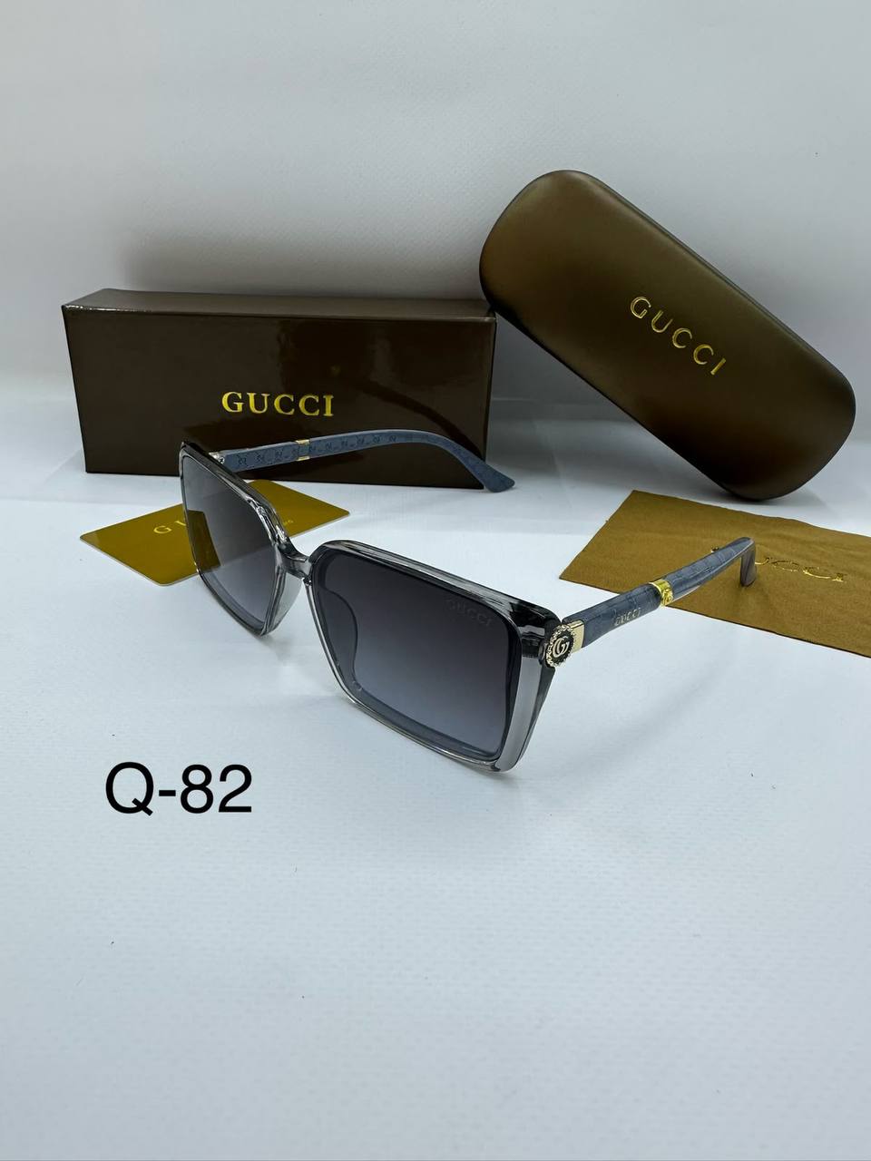 Sunglasses 🕶️*
New stock 💥
good quality 💯
Copy one 1️⃣ 
With master box 🗃️ 
50 dhs💛

Zain216
♥️♥️♥️