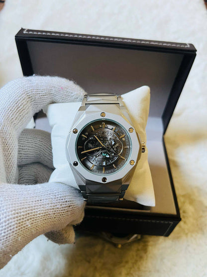Hublot Men
*Battery*
65 dhs💚

Zain29
♥️♥️♥️
