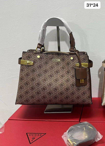 YSL / Guess / LV
Size: 45 ~ 25  cm

85 dhs🪙🌺
（YSL design with box 🎁）

Zain115
♥️♥️♥️