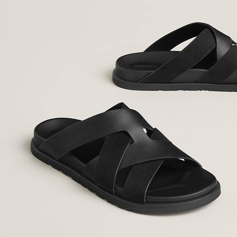 Privato slippers for men soft quality  with box and paper bag size available (40to46) 6to12) 
170 dhs🗽

Zain59
♥️♥️♥️