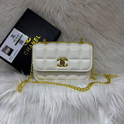 Chanel
With box 
85 dhs💓

Zain50
♥️♥️♥️