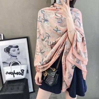 Silk scarf 
40 dhs❣️

Zain93
♥️♥️♥️