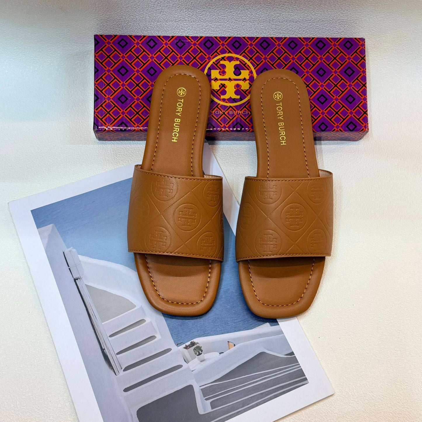 tory burch
Size 36to41
65 dhs❤️

Zain236
♥️♥️♥️