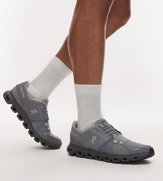 On Running Cloud 6 Apollo Eclipse ，
Size 36-45 ，
230 dhs🇦🇪

Zain18
♥️♥️♥️