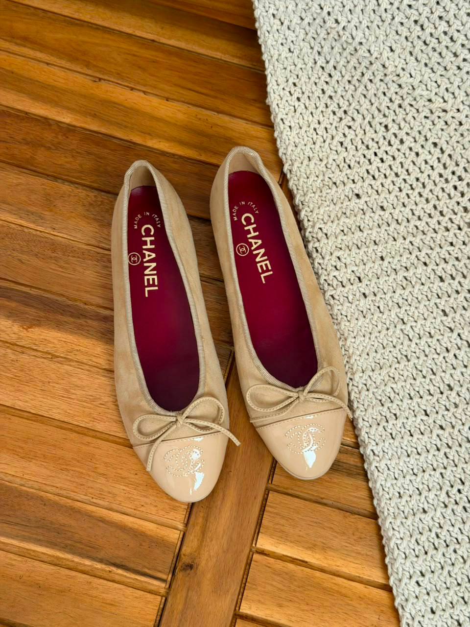 Chanel
Size 36-41
_Super master high quality_🪡
450 dhs🇦🇪🇦🇪

Zain176
♥️♥️♥️