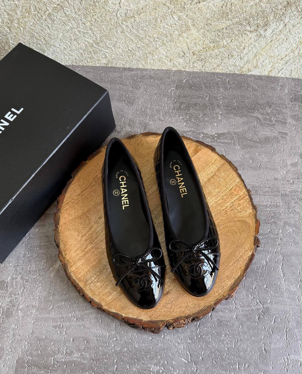 CHANEL 💫😍
SuperMaster Quality 💯
450 dhs✅
Size: 36-41 💥

Zain171
♥️♥️♥️