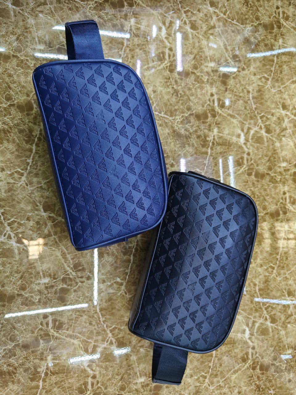 Hand Wallets
35 dhs💓

Zain235
♥️♥️♥️