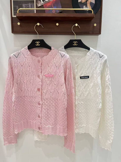 New collections                                           
MIU MIU

Super Master quality

Sizes: S M L
450 dhs🇦🇪🇦🇪

Zain308
♥️♥️♥️