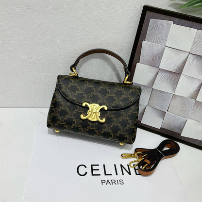 Celine - MK
90 dhs🪙🌨️

With box
🎁🎁🎁

Zain35
♥️♥️♥️