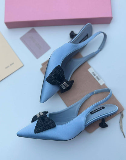 Miu Miu
120 dhs💚
Size 36-42

Zain55
♥️♥️♥️