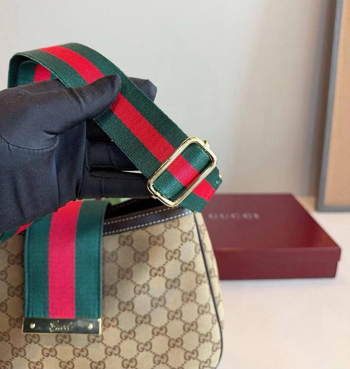 GUCCI 

NEW CAME 

GOOD QUALITY 
100 dhs🇦🇪🇦🇪

Zain295
Zain39
♥️♥️♥️