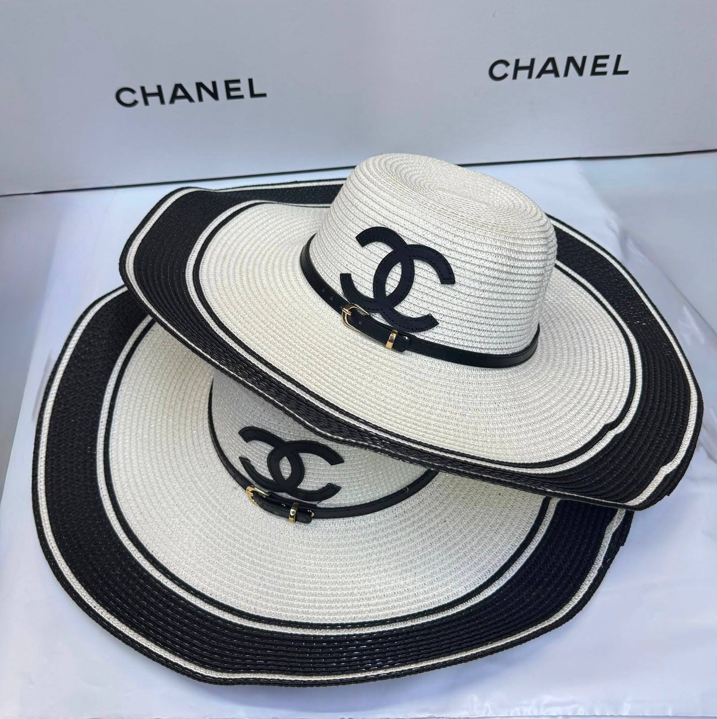 HAT
60 dhs🇦🇪🇦🇪

Zain93
♥️♥️♥️
